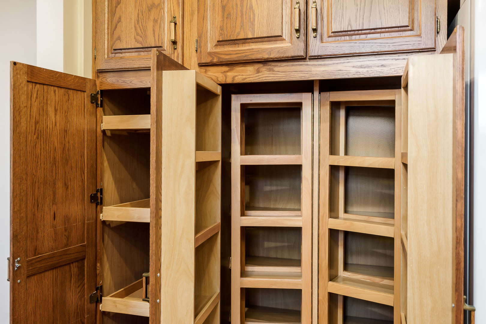 Loves Park, Illinois 61111, United States, 4 Bedrooms Bedrooms, ,3 BathroomsBathrooms,Residential,Active,244828