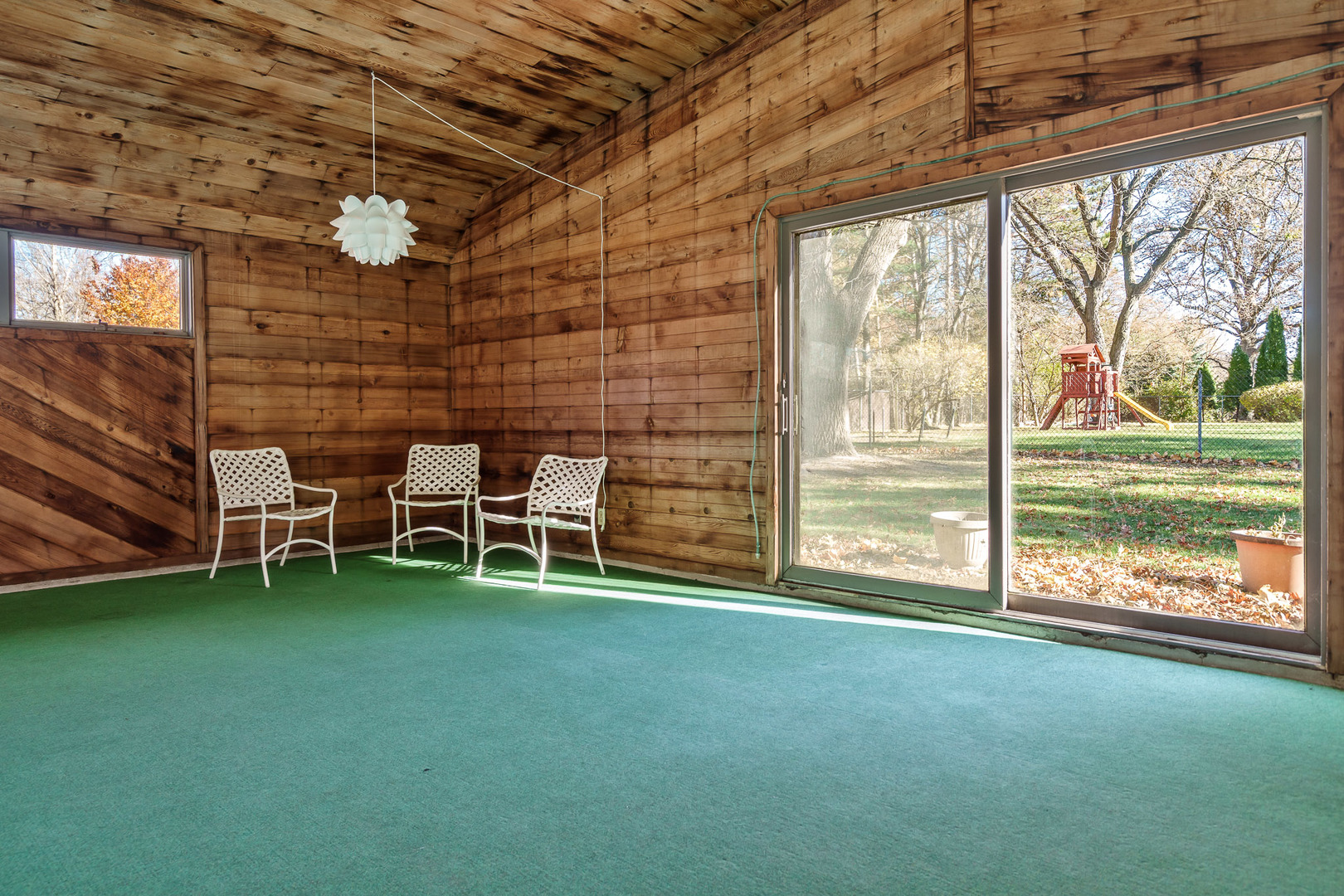 Loves Park, Illinois 61111, United States, 4 Bedrooms Bedrooms, ,3 BathroomsBathrooms,Residential,Active,244828