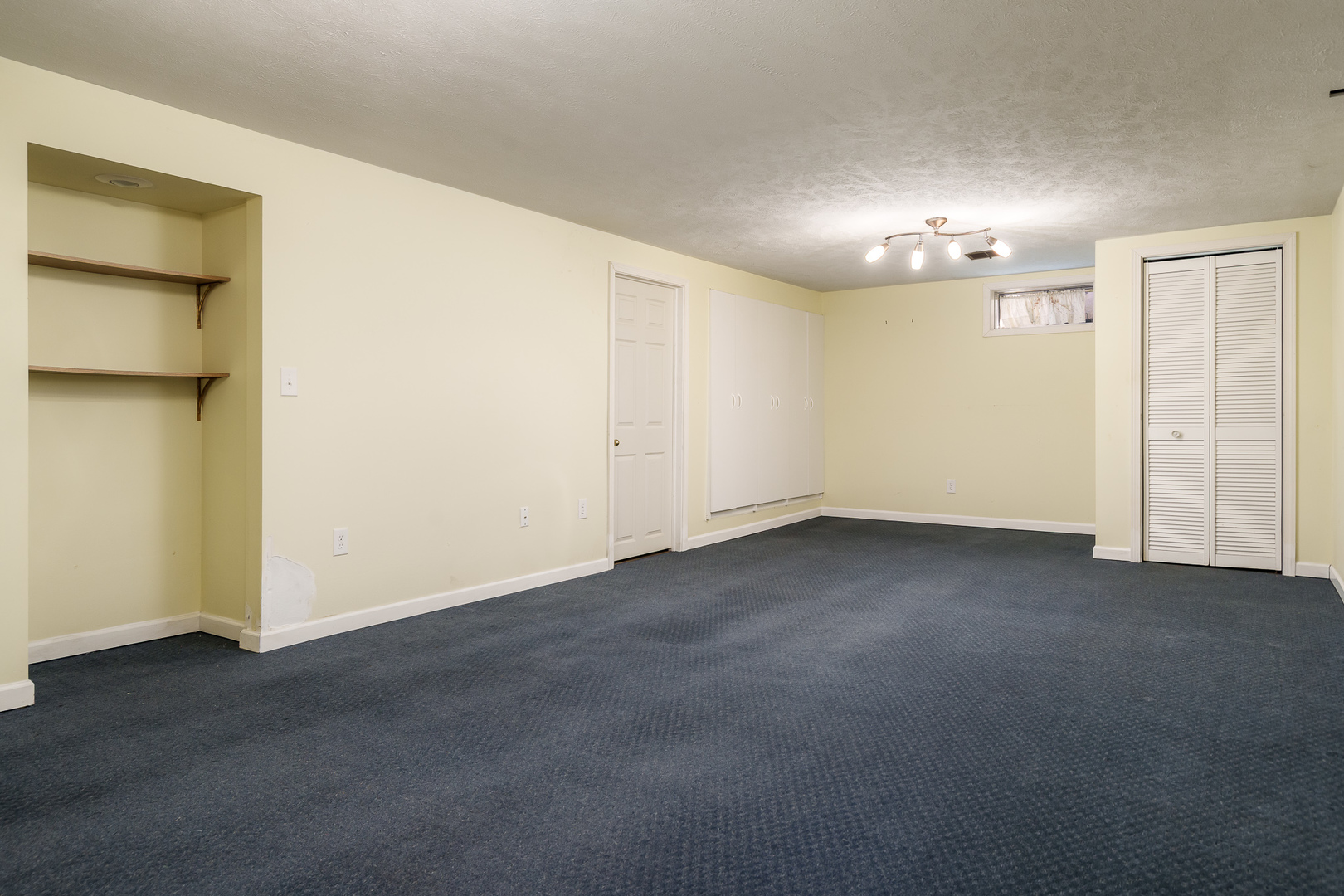 Loves Park, Illinois 61111, United States, 4 Bedrooms Bedrooms, ,3 BathroomsBathrooms,Residential,Active,244828