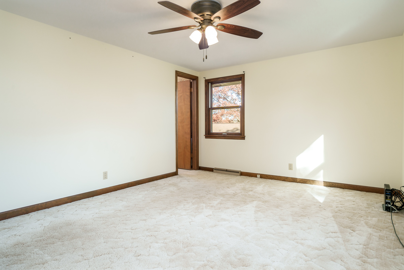 Loves Park, Illinois 61111, United States, 4 Bedrooms Bedrooms, ,3 BathroomsBathrooms,Residential,Active,244828