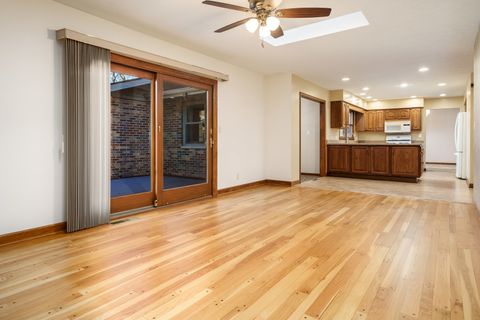 Tiny photo for 6622 Buckhorn Trail, Loves Park, IL 61111 (MLS # 12519281)