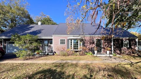 Photo of 101 W Mill Road, Sheffield, IL 61361 (MLS # 12526263)