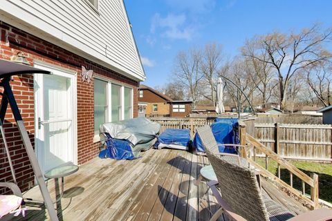 Tiny photo for 8039 Forest Avenue, Munster, IN 46321 (MLS # 12600976)