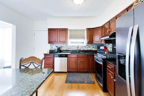 Tiny photo for 8039 Forest Avenue, Munster, IN 46321 (MLS # 12600976)