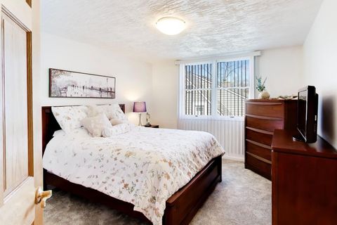 Tiny photo for 8039 Forest Avenue, Munster, IN 46321 (MLS # 12600976)