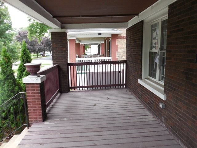 312 S 10th Avenue
