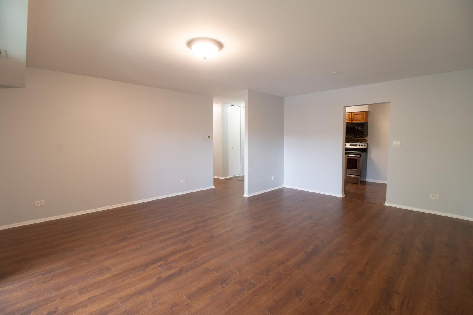 502 W Huntington Commons Road 339