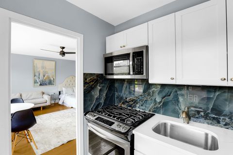 Tiny photo for 4880 N Marine Drive #404, Chicago, IL 60640 (MLS # 12484597)