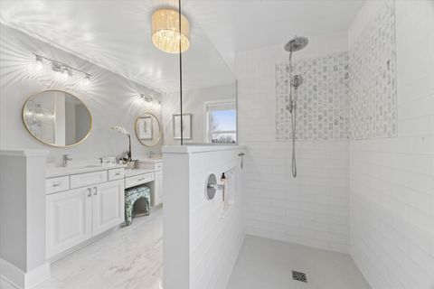 Tiny photo for 723 Branson Drive, Batavia, IL 60510 (MLS # 12581050)