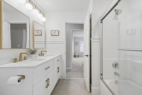 Tiny photo for 723 Branson Drive, Batavia, IL 60510 (MLS # 12581050)