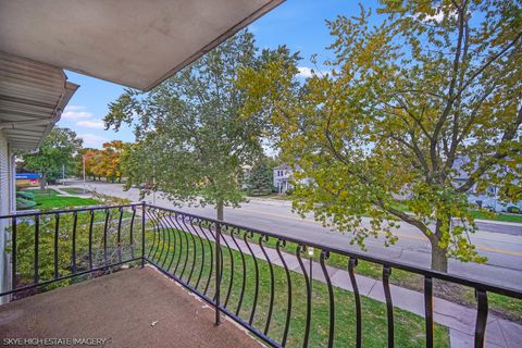 Tiny photo for 18315 Burnham Avenue #204, Lansing, IL 60438 (MLS # 12583025)