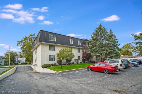 Tiny photo for 18315 Burnham Avenue #204, Lansing, IL 60438 (MLS # 12583025)
