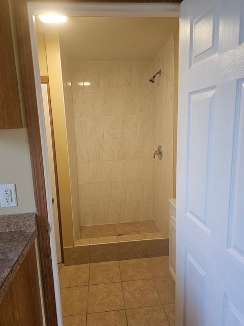 Tiny photo for 556 24th Avenue, Moline, IL 61265 (MLS # 12747037)