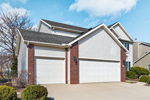 Tiny photo for 2968 Wolf Creek Lane, Normal, IL 61761 (MLS # 12584030)