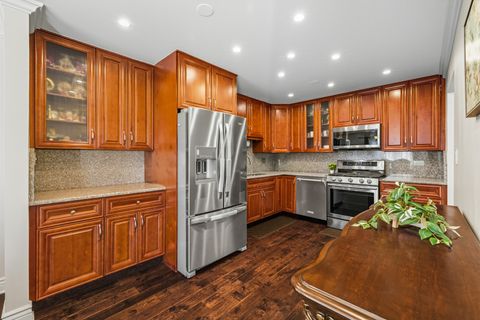 Tiny photo for 691 Lakeside Circle Drive, Wheeling, IL 60090 (MLS # 12474229)