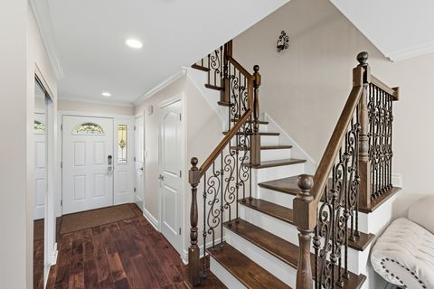 Tiny photo for 691 Lakeside Circle Drive, Wheeling, IL 60090 (MLS # 12474229)
