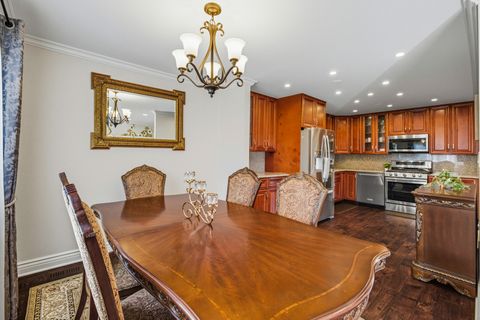Tiny photo for 691 Lakeside Circle Drive, Wheeling, IL 60090 (MLS # 12474229)