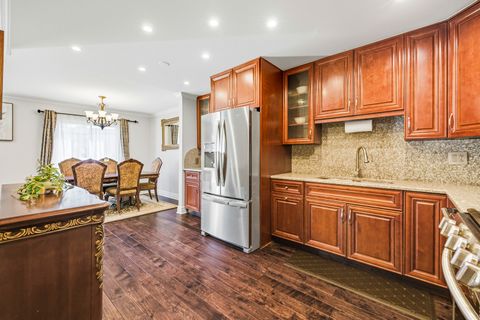 Tiny photo for 691 Lakeside Circle Drive, Wheeling, IL 60090 (MLS # 12474229)