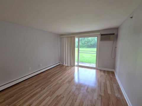 Tiny photo for 10213 S 86th Terrace #103, Palos Hills, IL 60465 (MLS # 12774846)