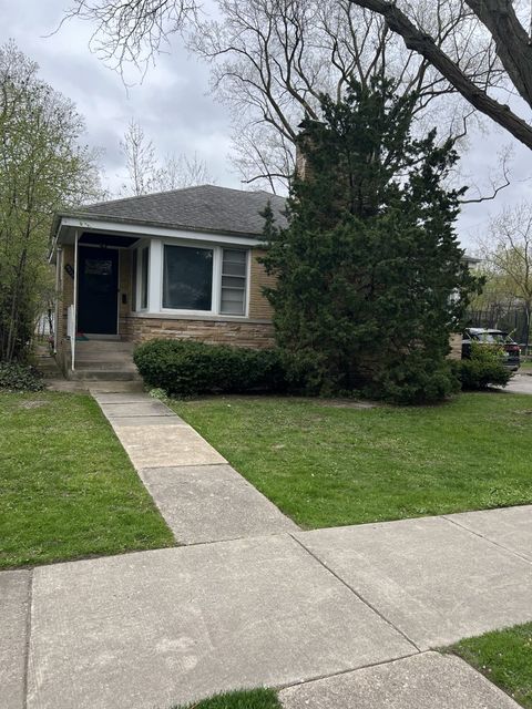 A home in Skokie