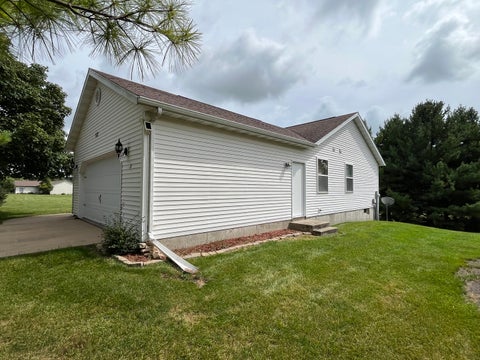 Tiny photo for 517 E Division Street, Kewanee, IL 61443 (MLS # 12754248)