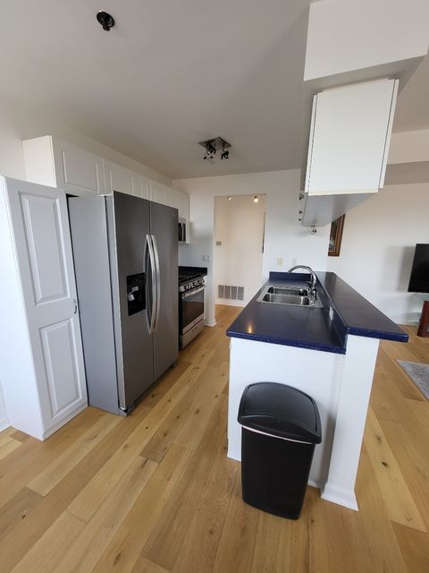 Tiny photo for 400 VILLAGE Circle #108, Willow Springs, IL 60480 (MLS # 12574868)