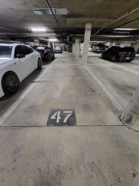 Tiny photo for 400 VILLAGE Circle #108, Willow Springs, IL 60480 (MLS # 12574868)