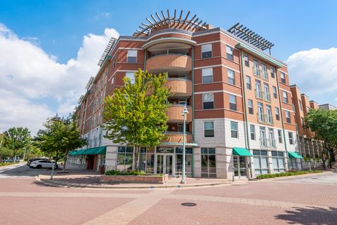 400 VILLAGE Circle 108 Willow Springs IL 60480