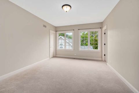 Tiny photo for 210 W Hickory Street, Hinsdale, IL 60521 (MLS # 12453006)