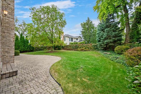 Tiny photo for 210 W Hickory Street, Hinsdale, IL 60521 (MLS # 12453006)