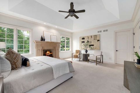 Tiny photo for 210 W Hickory Street, Hinsdale, IL 60521 (MLS # 12453006)