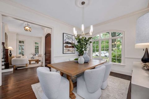 Tiny photo for 210 W Hickory Street, Hinsdale, IL 60521 (MLS # 12453006)