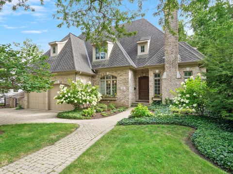 210 W Hickory Street Hinsdale IL 60521