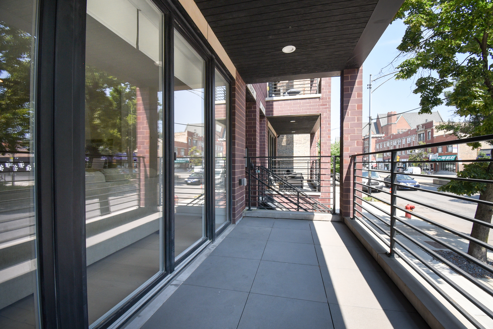3928 N Ashland Avenue 1