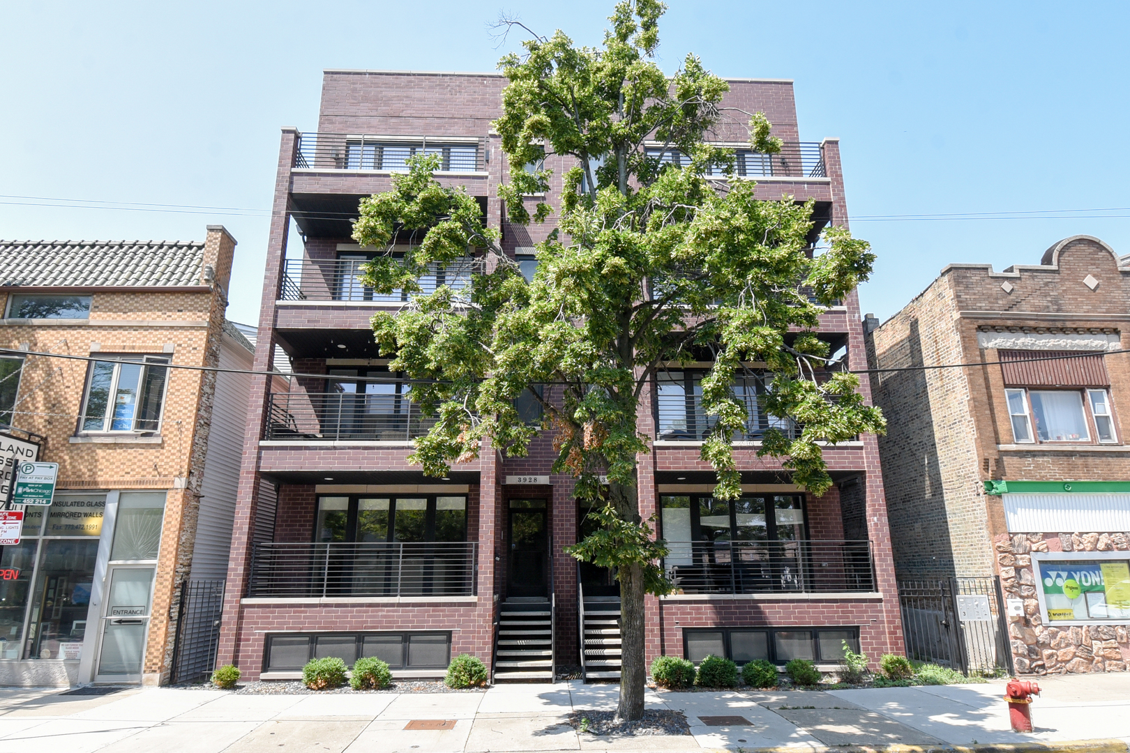3928 N Ashland Avenue 1