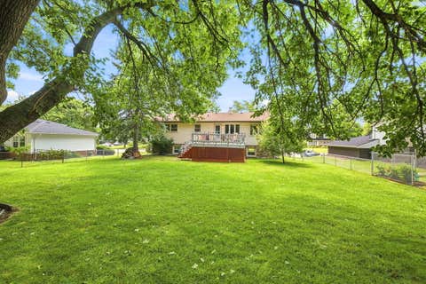 Tiny photo for 18W108 71st Street, Darien, IL 60561 (MLS # 12717924)
