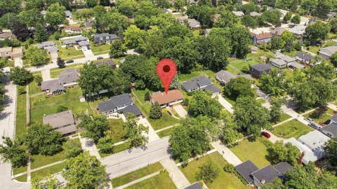 Tiny photo for 18W108 71st Street, Darien, IL 60561 (MLS # 12717924)