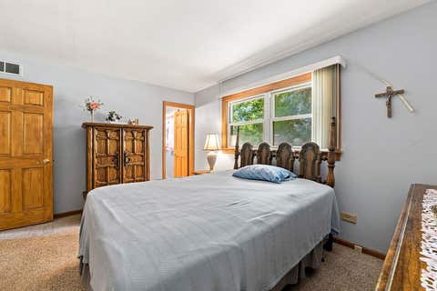 Tiny photo for 18W108 71st Street, Darien, IL 60561 (MLS # 12717924)