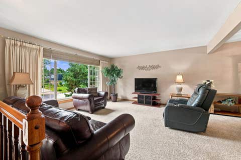 Tiny photo for 18W108 71st Street, Darien, IL 60561 (MLS # 12717924)