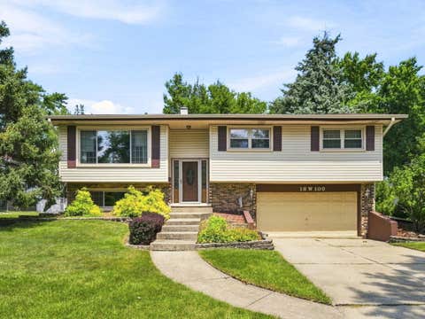 Photo of 18W108 71st Street, Darien, IL 60561 (MLS # 12717924)