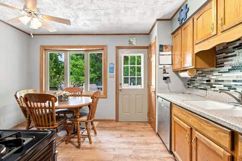 Tiny photo for 18W108 71st Street, Darien, IL 60561 (MLS # 12717924)