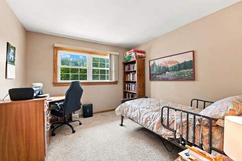 Tiny photo for 18W108 71st Street, Darien, IL 60561 (MLS # 12717924)