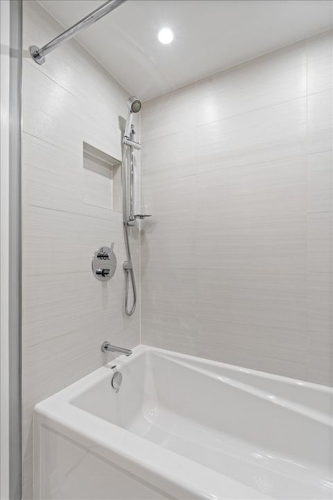Tiny photo for 916 W Fletcher Street #C, Chicago, IL 60657 (MLS # 12487933)