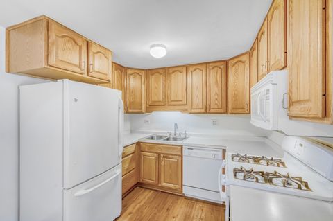 Tiny photo for 1318 Yarmouth Court #0, Schaumburg, IL 60193 (MLS # 12600335)