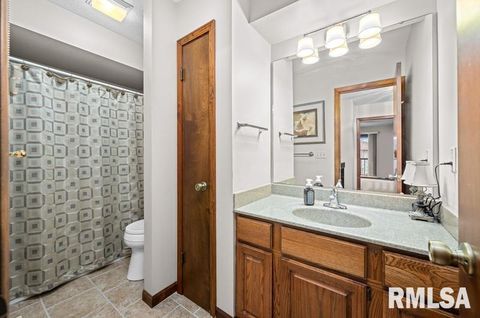 Tiny photo for 1120 TERRACE PARK Drive, Bettendorf, IA 52722 (MLS # QC4269498)