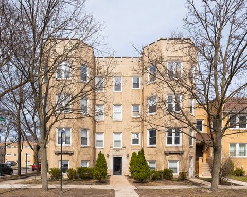 2656 W Lunt Avenue 1 Chicago IL 60645