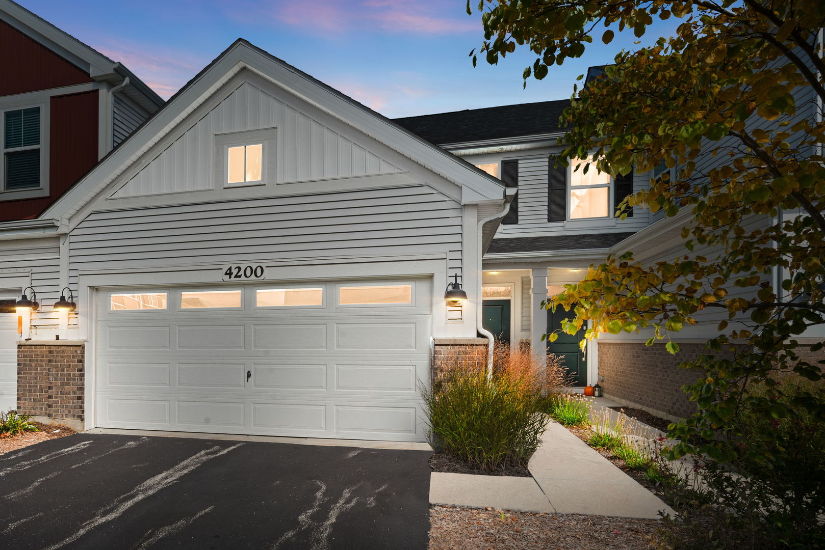 4200 Calder Lane