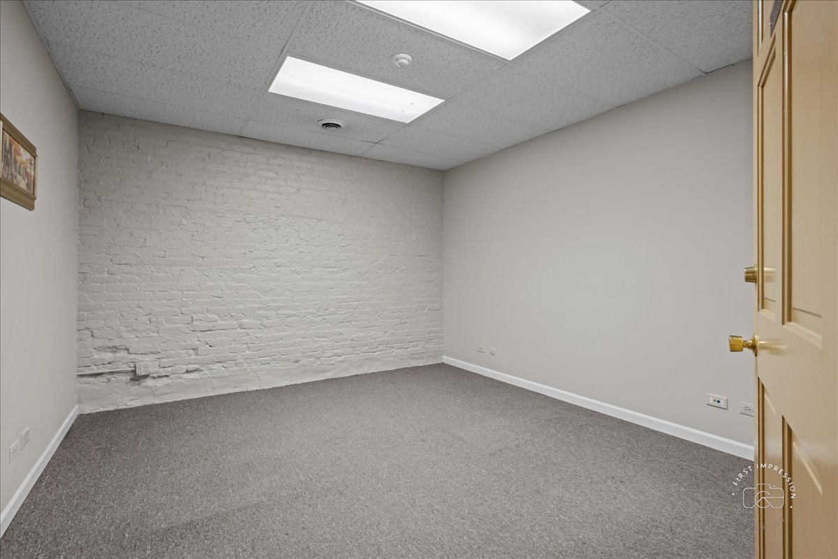 St. Charles, Illinois 60174, United States, ,Commercial,Active,240635