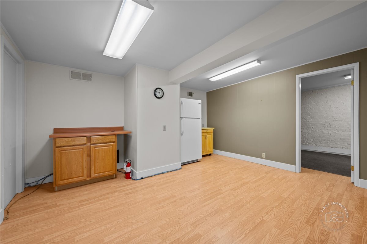 St. Charles, Illinois 60174, United States, ,Commercial,Active,240635