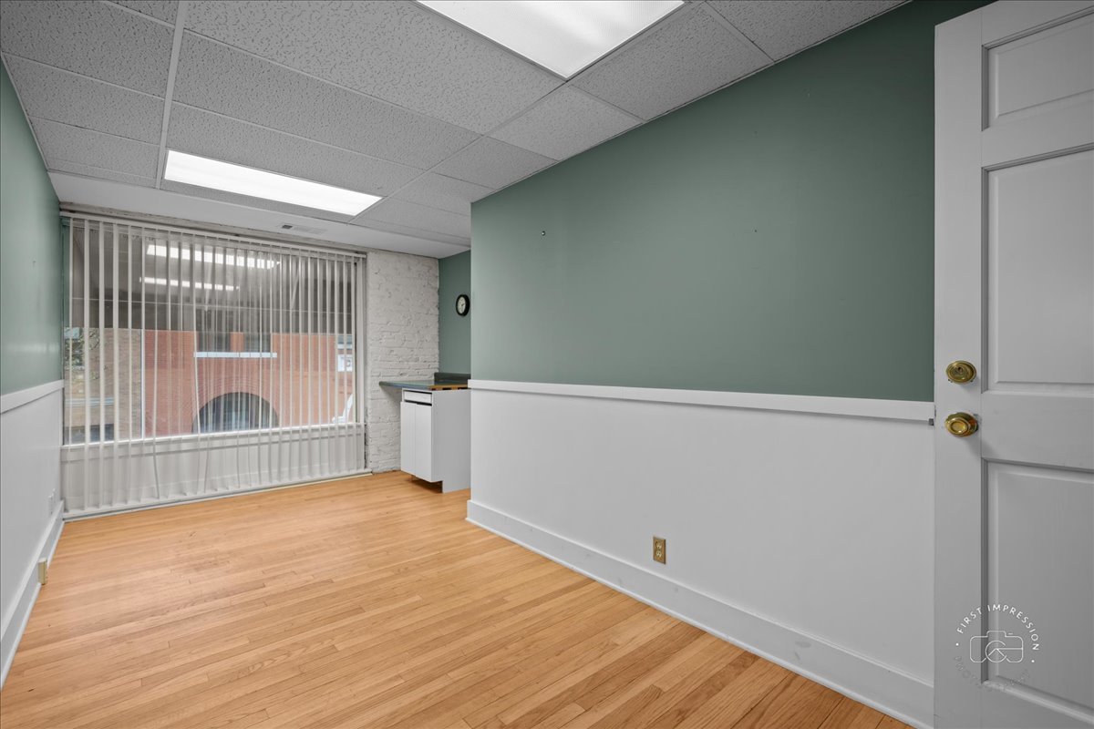 St. Charles, Illinois 60174, United States, ,Commercial,Active,240635